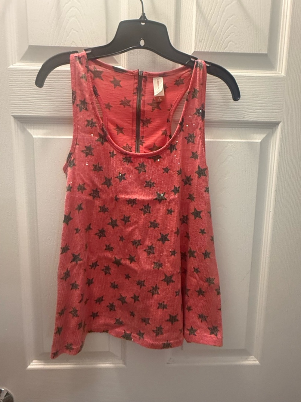 No Boundaries Pink Star and 
Sequence sleeveless top Juniors Medium. P2P 18